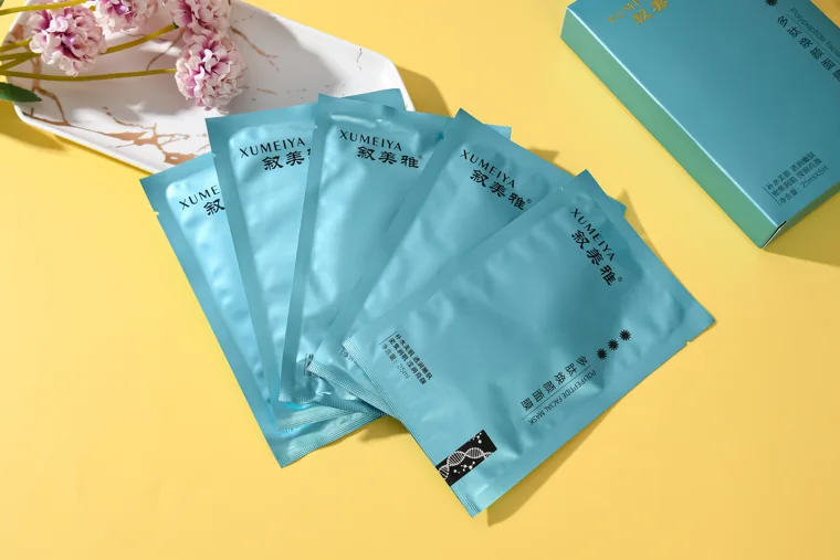 多肽焕颜面膜产品展示